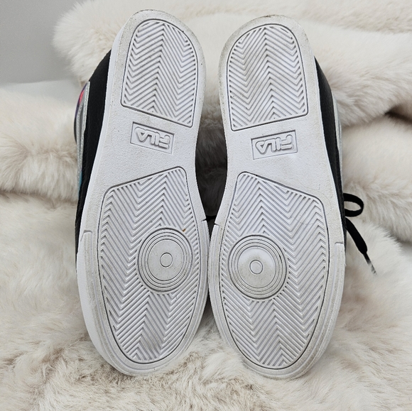 Fila Everge Men's Hightop Shoes Size‎ 4 Black Neon Multicolored Bright Colors - Picture 9 of 9